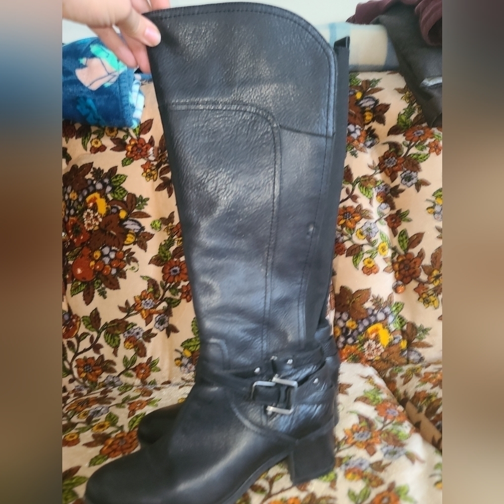 Boot - Picture 14 of 14